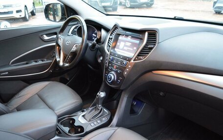 Hyundai Santa Fe III рестайлинг, 2017 год, 2 649 000 рублей, 21 фотография