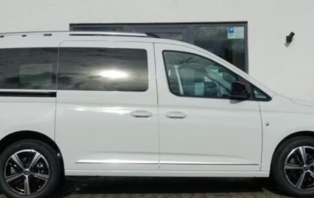 Volkswagen Caddy IV, 2025 год, 5 850 000 рублей, 2 фотография