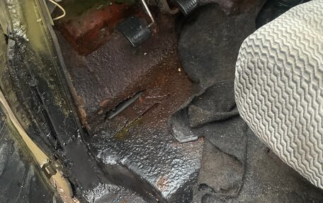 ЛуАЗ 3151, 1990 год, 129 000 рублей, 17 фотография