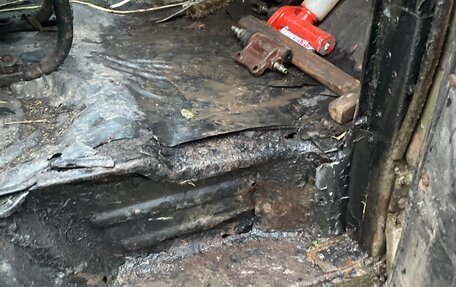 ЛуАЗ 3151, 1990 год, 129 000 рублей, 21 фотография