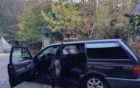 Volkswagen Passat B3, 1993 год, 250 000 рублей, 14 фотография