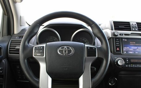 Toyota Land Cruiser Prado 150 рестайлинг 2, 2015 год, 2 850 000 рублей, 19 фотография