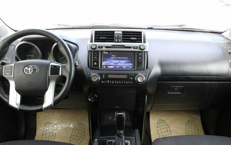 Toyota Land Cruiser Prado 150 рестайлинг 2, 2015 год, 2 850 000 рублей, 18 фотография