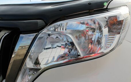 Toyota Land Cruiser Prado 150 рестайлинг 2, 2015 год, 2 850 000 рублей, 21 фотография