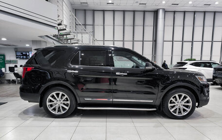 Ford Explorer VI, 2016 год, 2 550 000 рублей, 5 фотография