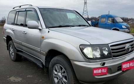 Toyota Land Cruiser 100 рестайлинг 2, 2006 год, 1 900 000 рублей, 2 фотография