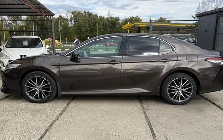 Toyota Camry, 2022 год, 3 100 000 рублей, 7 фотография