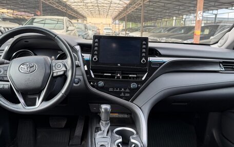 Toyota Camry, 2022 год, 3 100 000 рублей, 11 фотография