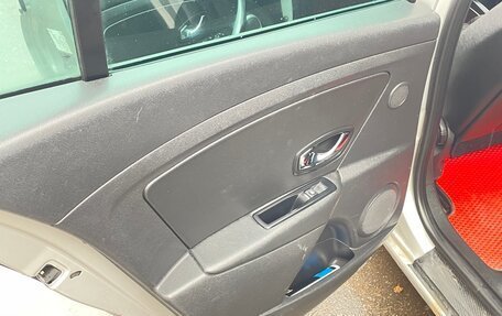 Renault Megane III, 2012 год, 650 000 рублей, 8 фотография