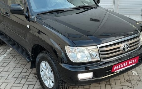 Toyota Land Cruiser 100 рестайлинг 2, 2006 год, 2 800 000 рублей, 9 фотография