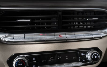 FAW Bestune T77, 2023 год, 2 130 000 рублей, 17 фотография