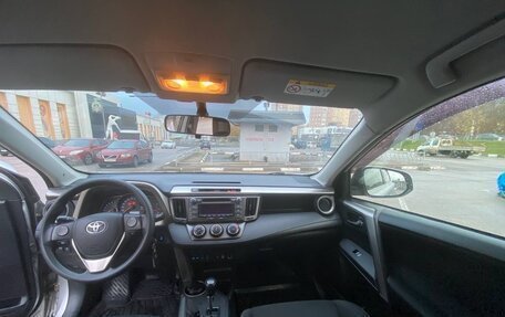 Toyota RAV4, 2014 год, 2 000 000 рублей, 5 фотография