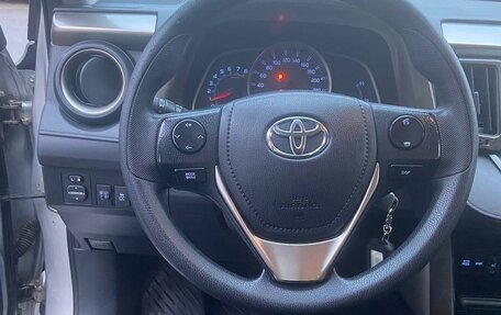 Toyota RAV4, 2014 год, 2 000 000 рублей, 6 фотография