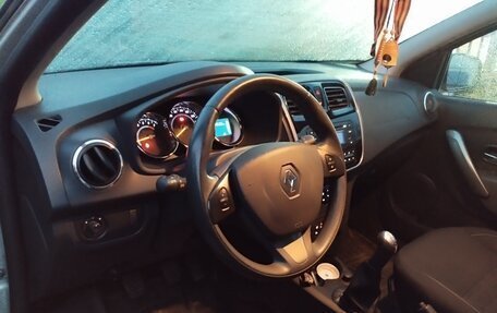 Renault Sandero II рестайлинг, 2015 год, 1 250 000 рублей, 5 фотография