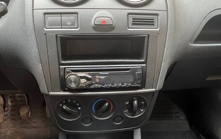 Ford Fiesta, 2006 год, 370 000 рублей, 8 фотография