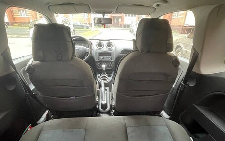 Ford Fiesta, 2006 год, 370 000 рублей, 10 фотография