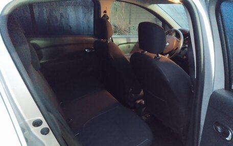 Renault Sandero II рестайлинг, 2015 год, 1 250 000 рублей, 7 фотография