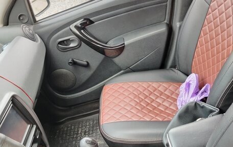 Renault Duster I рестайлинг, 2013 год, 1 000 000 рублей, 9 фотография