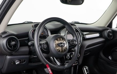 MINI Hatch, 2019 год, 1 798 077 рублей, 6 фотография