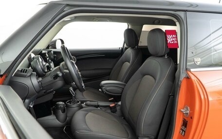 MINI Hatch, 2019 год, 1 798 077 рублей, 10 фотография