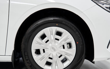 Geely Emgrand, 2025 год, 2 663 990 рублей, 15 фотография