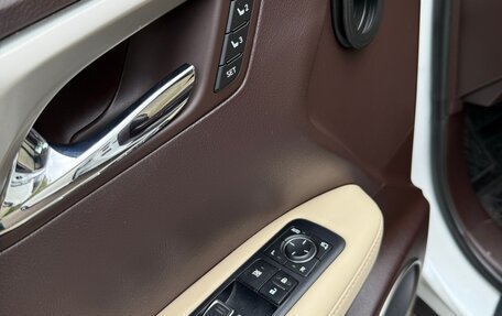 Lexus RX IV рестайлинг, 2017 год, 3 790 000 рублей, 9 фотография