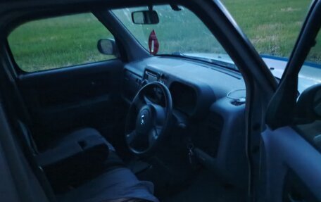 Nissan Cube II, 2004 год, 200 000 рублей, 3 фотография