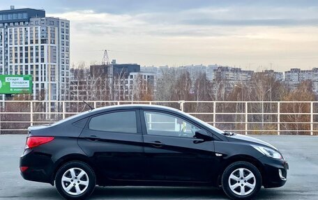 Hyundai Solaris II рестайлинг, 2013 год, 825 000 рублей, 5 фотография