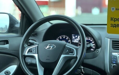 Hyundai Solaris II рестайлинг, 2013 год, 825 000 рублей, 13 фотография