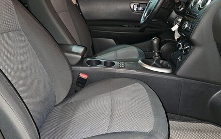 Nissan Qashqai, 2009 год, 715 000 рублей, 13 фотография