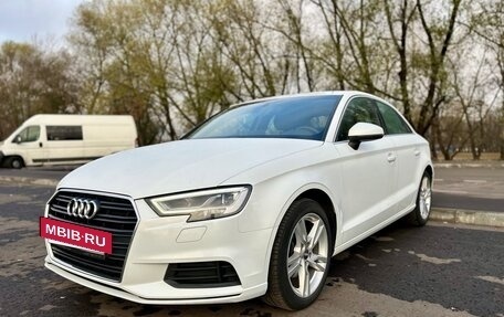 Audi A3, 2018 год, 2 100 000 рублей, 2 фотография