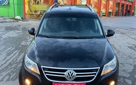 Volkswagen Tiguan I, 2011 год, 870 000 рублей, 3 фотография