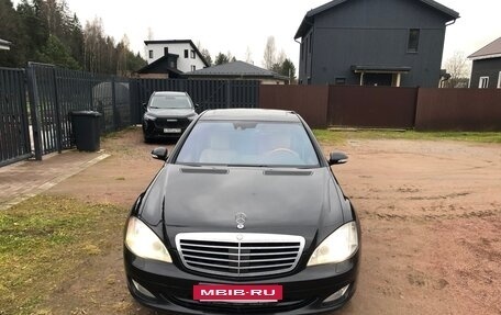 Mercedes-Benz S-Класс, 2006 год, 1 300 000 рублей, 2 фотография