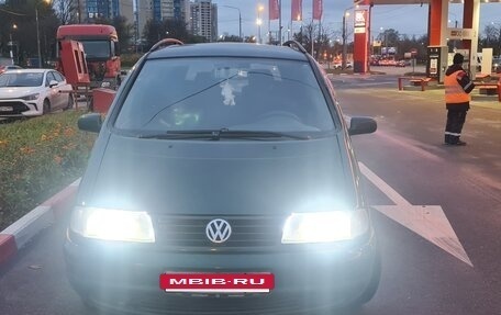 Volkswagen Sharan I рестайлинг, 1999 год, 320 000 рублей, 3 фотография
