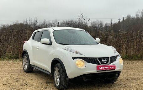 Nissan Juke II, 2011 год, 880 000 рублей, 1 фотография
