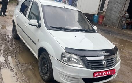 Renault Logan I, 2013 год, 250 000 рублей, 1 фотография