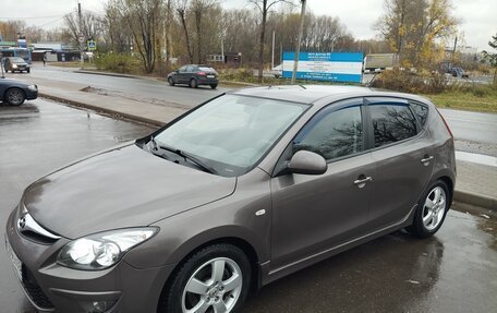 Hyundai i30 I, 2011 год, 750 000 рублей, 16 фотография