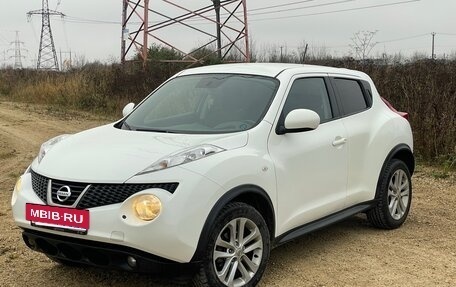 Nissan Juke II, 2011 год, 880 000 рублей, 10 фотография