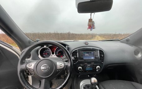 Nissan Juke II, 2011 год, 880 000 рублей, 25 фотография