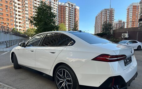 BMW 5 серия, 2024 год, 8 600 000 рублей, 3 фотография