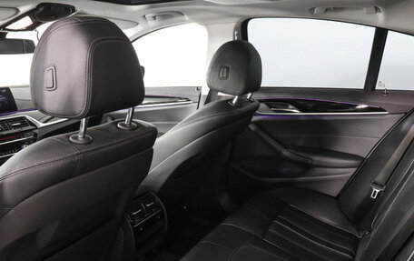 BMW 5 серия, 2019 год, 3 949 000 рублей, 14 фотография