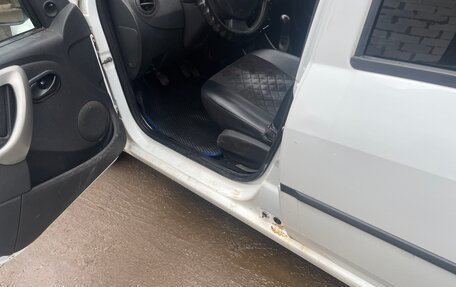 Renault Logan I, 2013 год, 250 000 рублей, 8 фотография