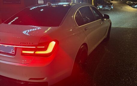 BMW 7 серия, 2011 год, 1 350 000 рублей, 4 фотография