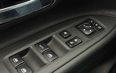 Mitsubishi Outlander III рестайлинг 3, 2018 год, 2 150 000 рублей, 14 фотография