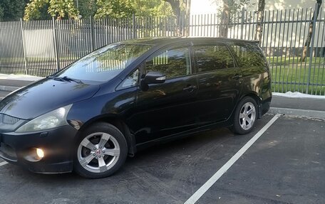 Mitsubishi Grandis, 2004 год, 800 000 рублей, 8 фотография