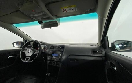 Volkswagen Polo VI (EU Market), 2018 год, 950 000 рублей, 14 фотография