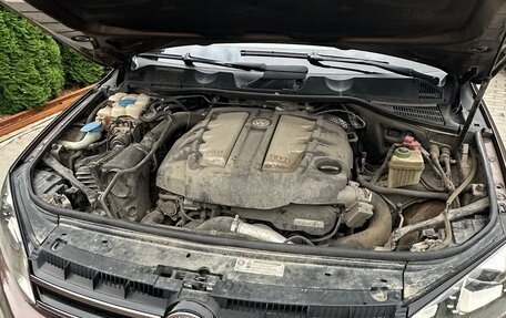 Volkswagen Touareg III, 2010 год, 2 150 000 рублей, 13 фотография