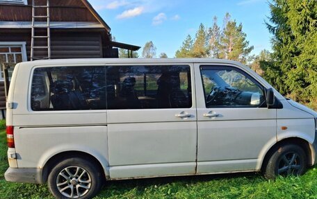 Volkswagen Transporter T5 рестайлинг, 2004 год, 850 000 рублей, 4 фотография