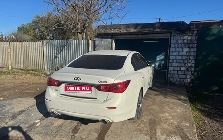 Infiniti Q50 I рестайлинг, 2014 год, 1 710 000 рублей, 2 фотография