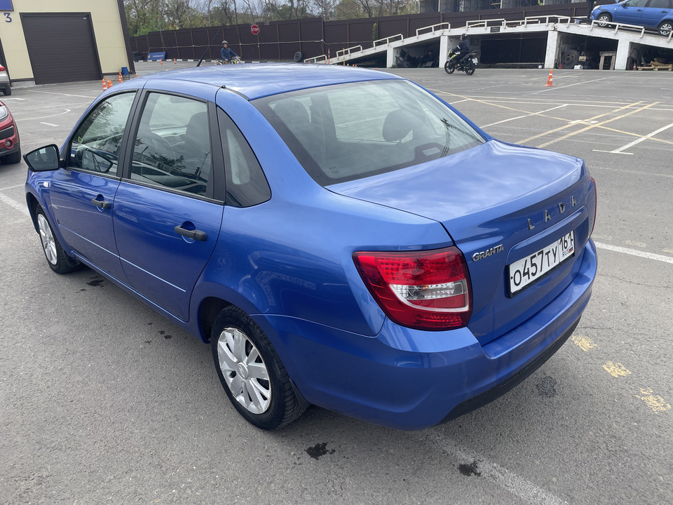 ВАЗ (LADA) Granta I рестайлинг, 2018 год, 555 000 рублей, 2 фотография